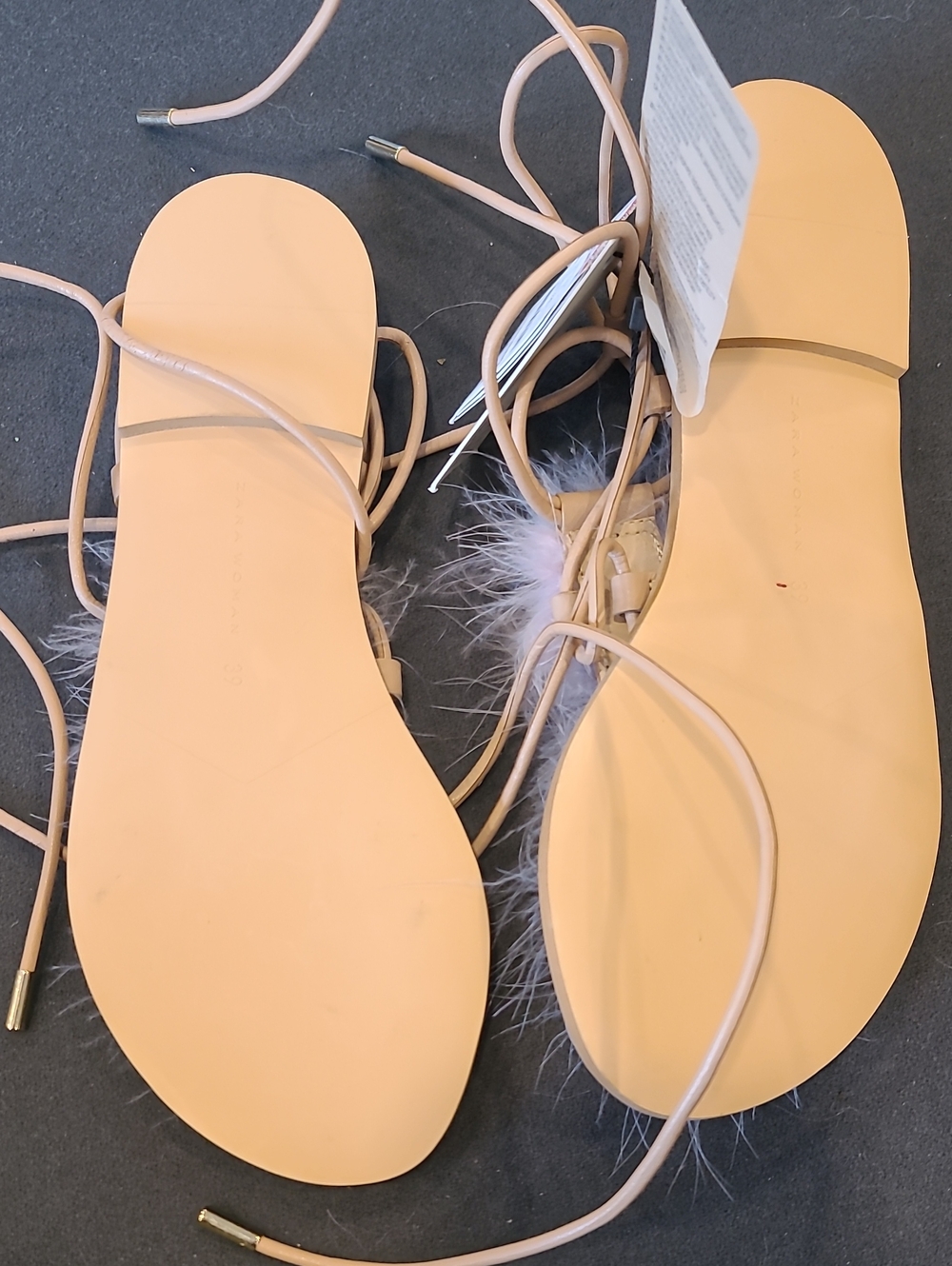 Zara Faux Fur Feather Lace Up Gladiator Flat Sandals NWT Sz 39/8 - Picture 5 of 6